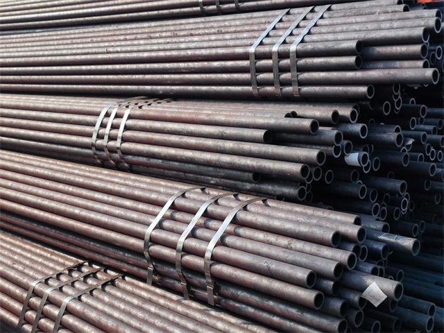 中卫12Cr1MovG小口径无缝钢管